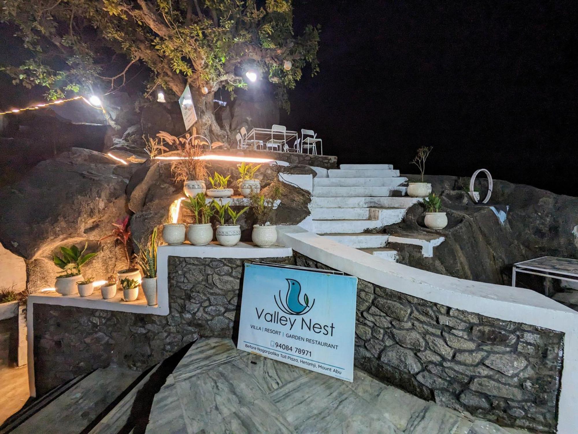 Valley Nest For 6-12 Pax Маунт Абу Екстериор снимка